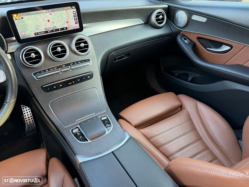 Mercedes-Benz GLC 300 e Coupé 4Matic - 11