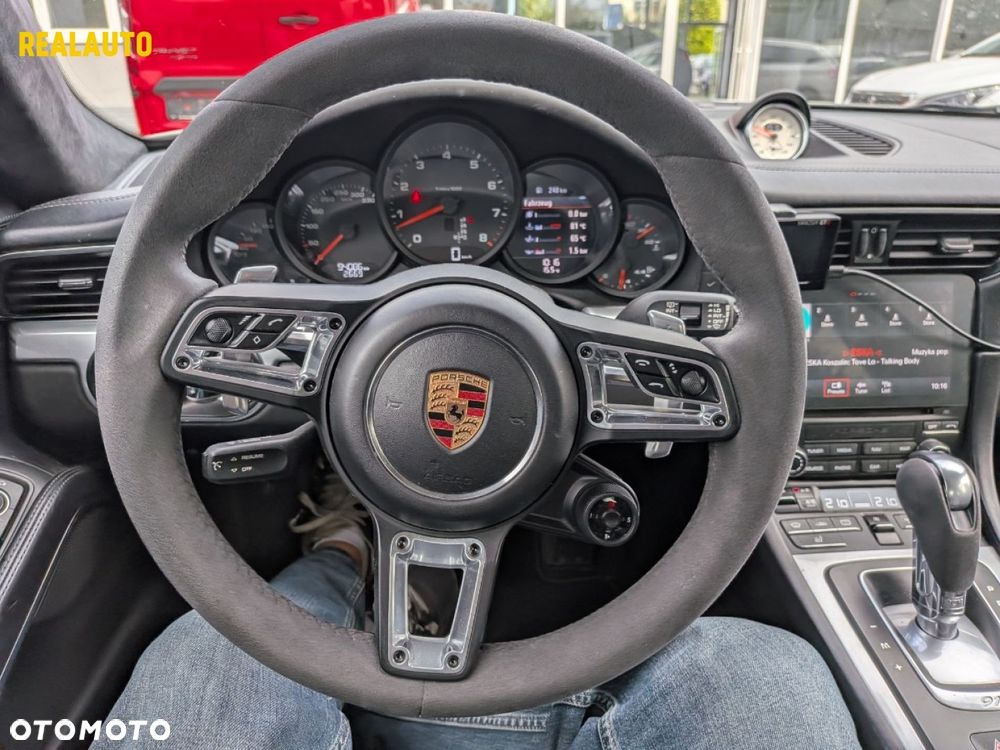 Porsche 911 - 19