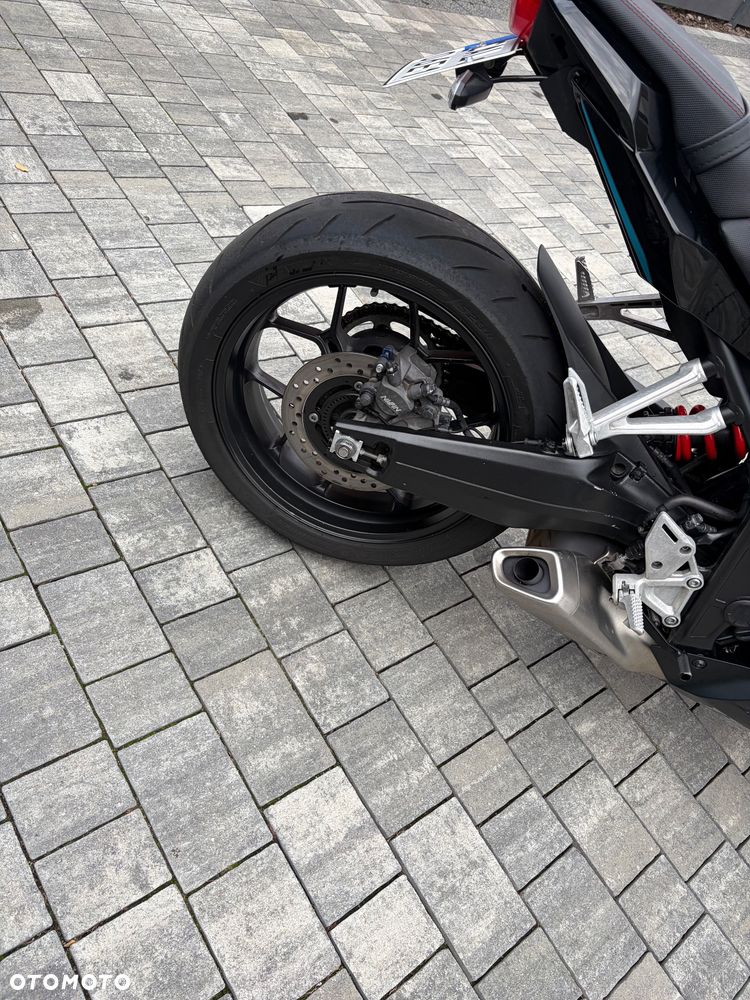 Honda CBR - 3