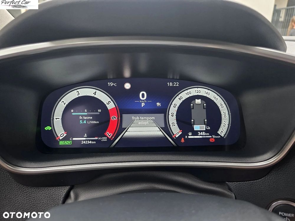 Toyota Corolla 1.8 Hybrid Comfort - 28