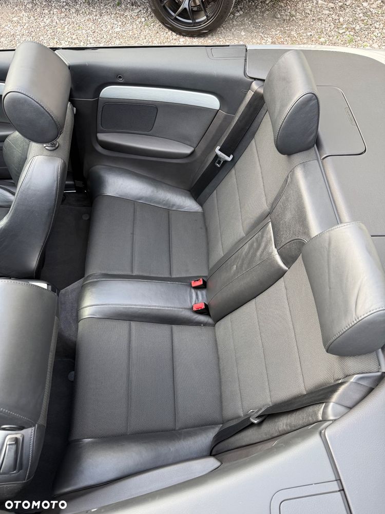 Audi A4 Cabrio 1.8 T - 11