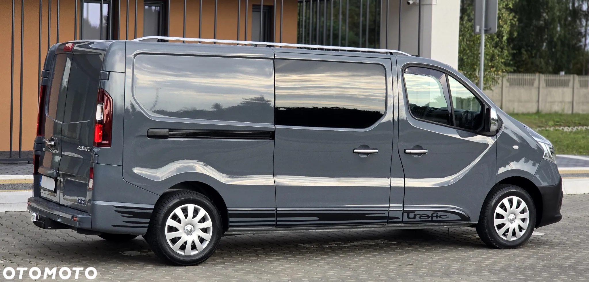 Renault Trafic 2.0 dCi L2H1 HD Pack Clim (bryg.) - 12