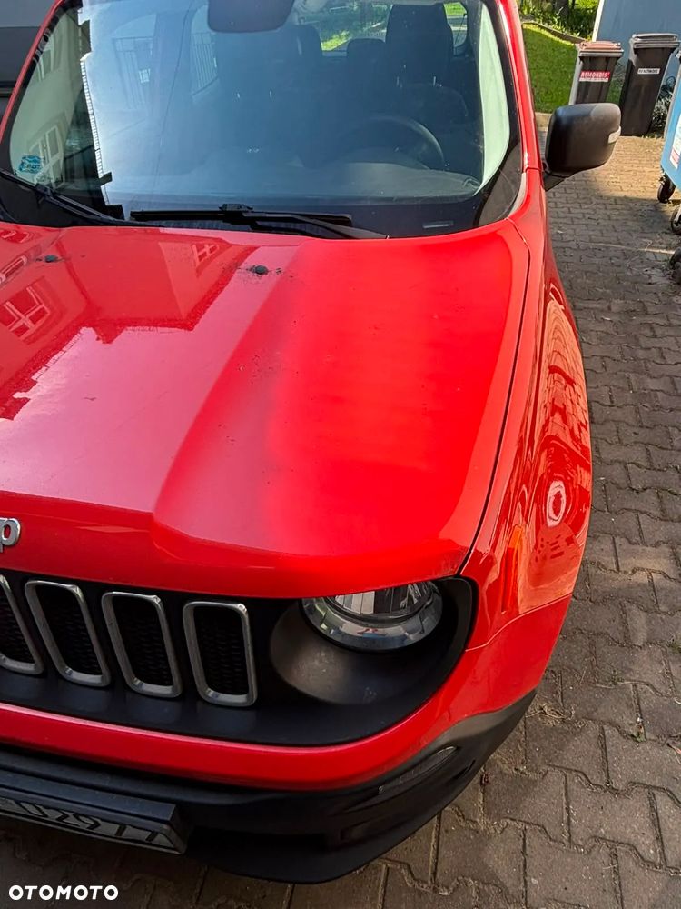 Jeep Renegade 1.6 E-TorQ Sport FWD - 4
