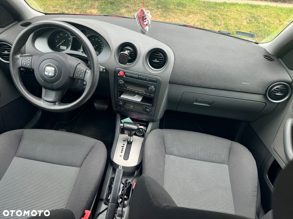 Seat Ibiza 1.4 16V Stylance - 3