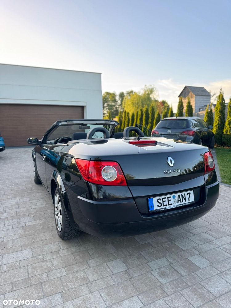 Renault Megane 1.6 Dynamique - 6