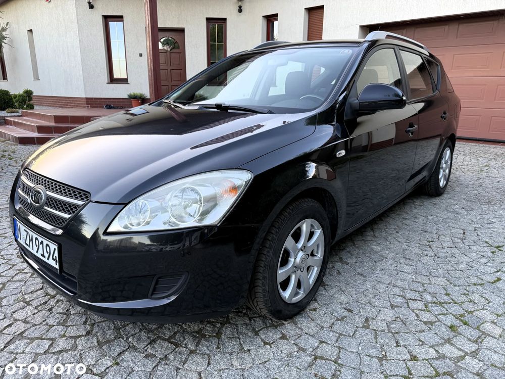 Kia Ceed 1.6 CVVT LX - 1