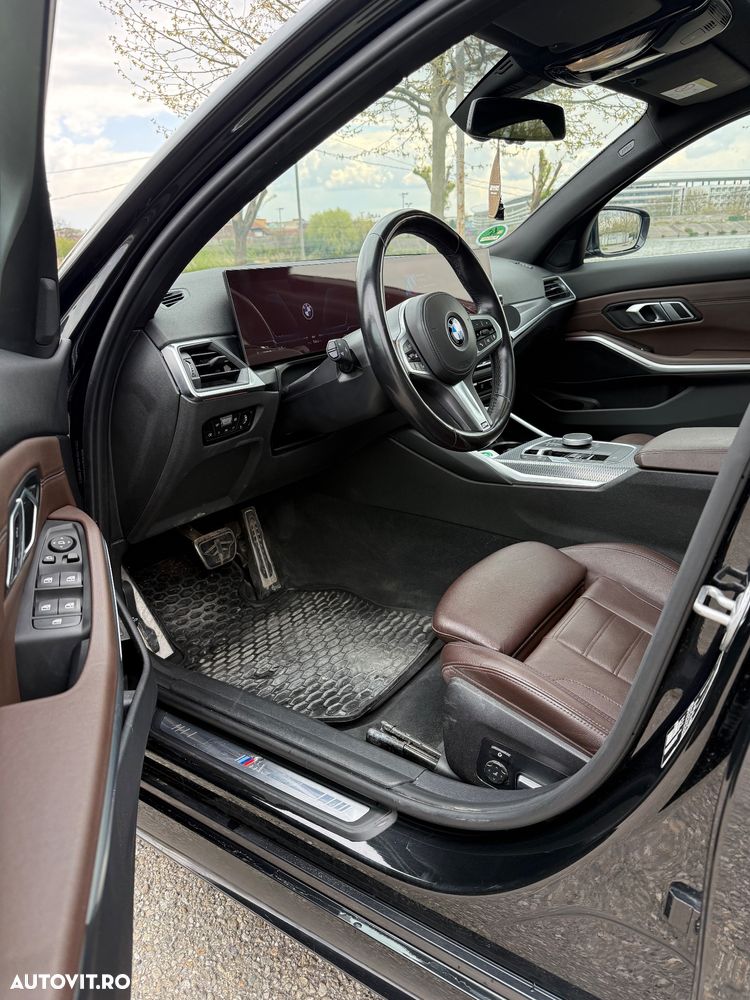BMW Seria 3 330i Aut. - 8