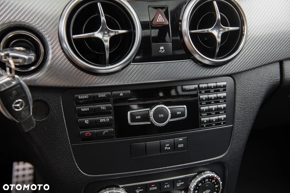 Mercedes-Benz GLK 200 CDI (BlueEFFICIENCY) - 22