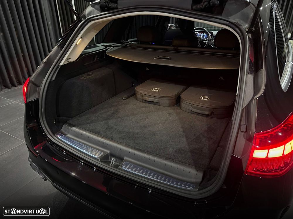 Mercedes-Benz C 300 e T 9G-TRONIC AMG Line - 45