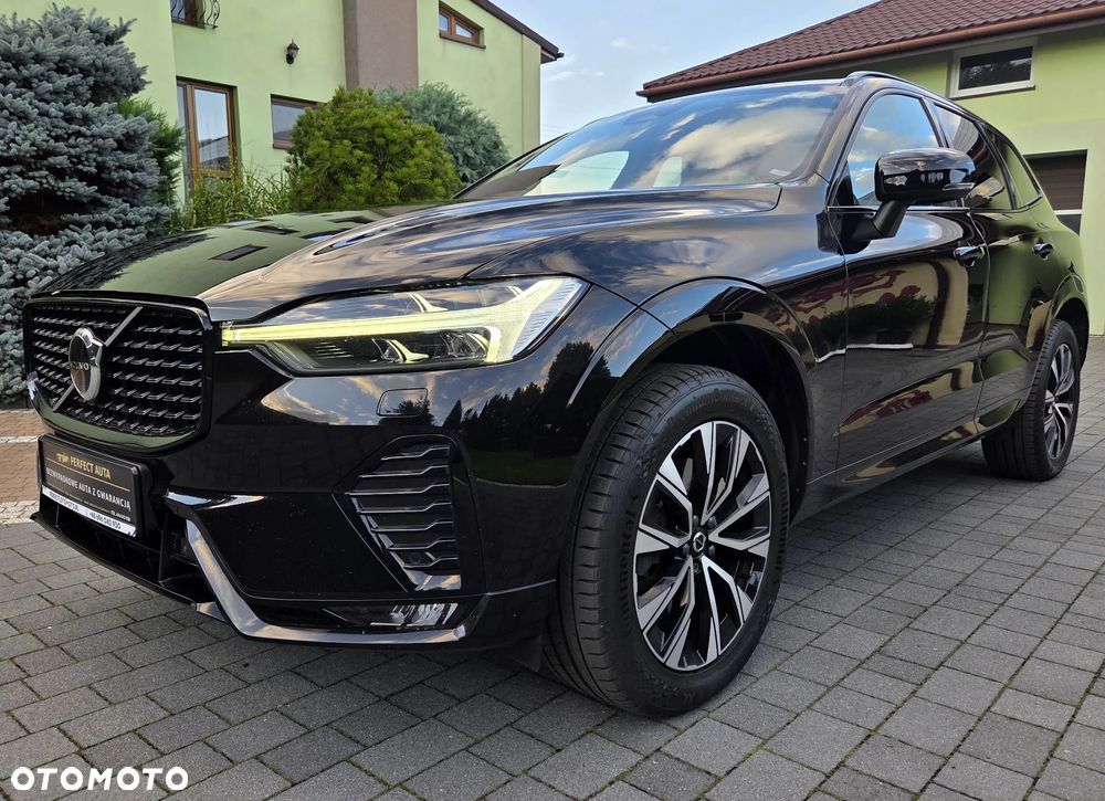 Volvo XC 60 B4 D AWD Ultimate Bright - 17