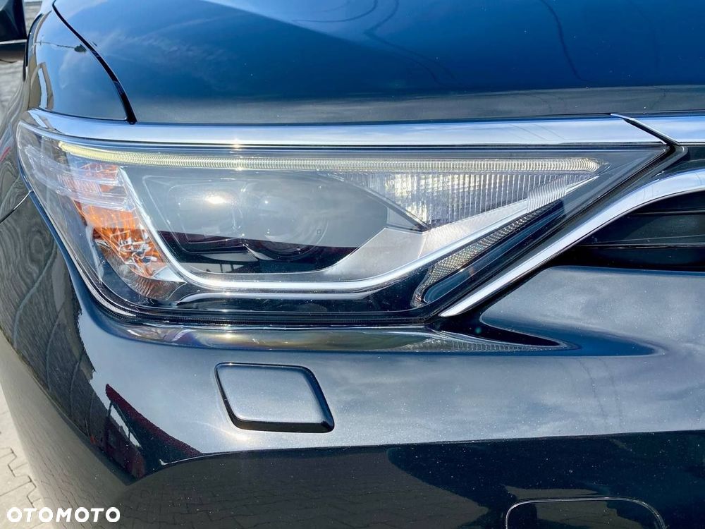 Toyota Auris - 12