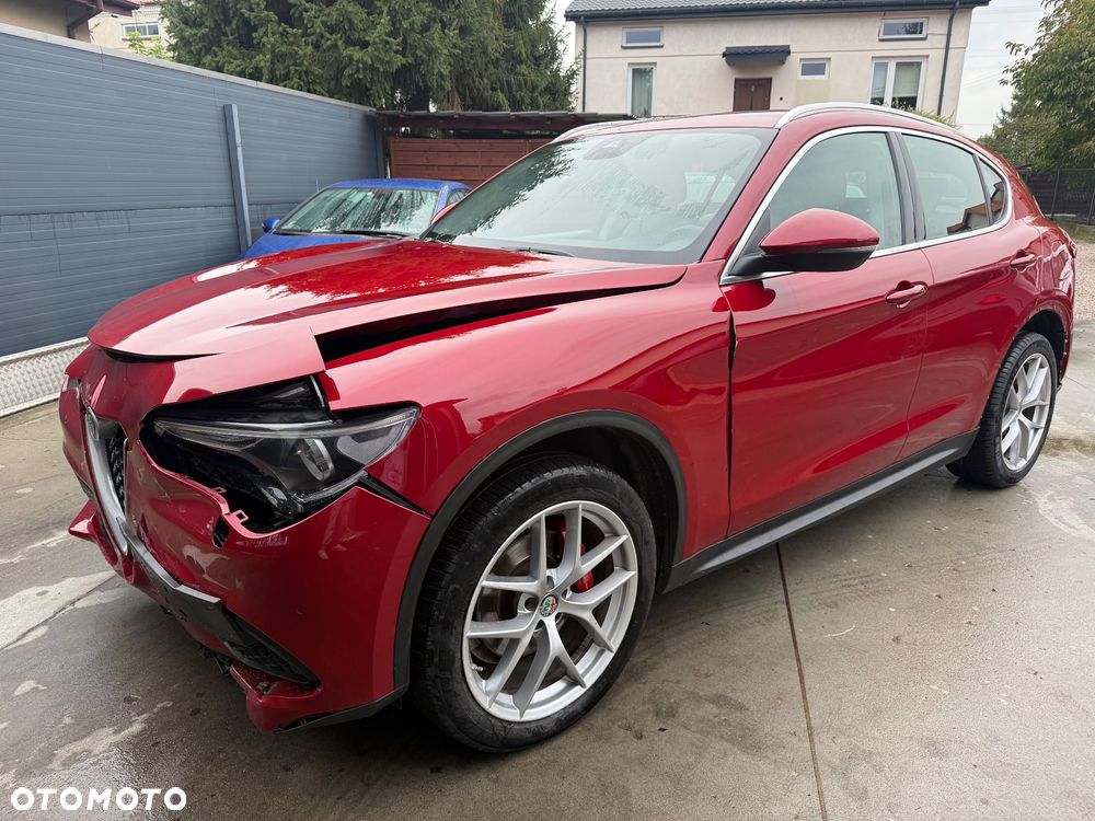 Alfa Romeo Stelvio 2.0 Turbo 16V AT8-Q4 Super - 10