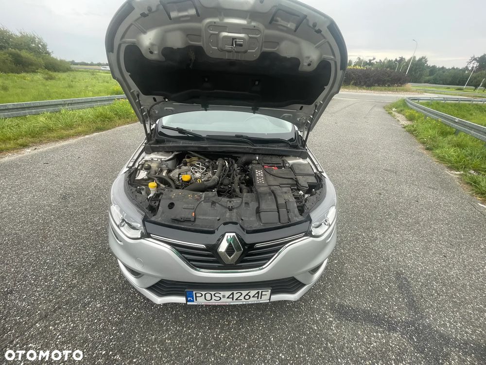 Renault Megane 1.3 TCe FAP Techno EDC - 14