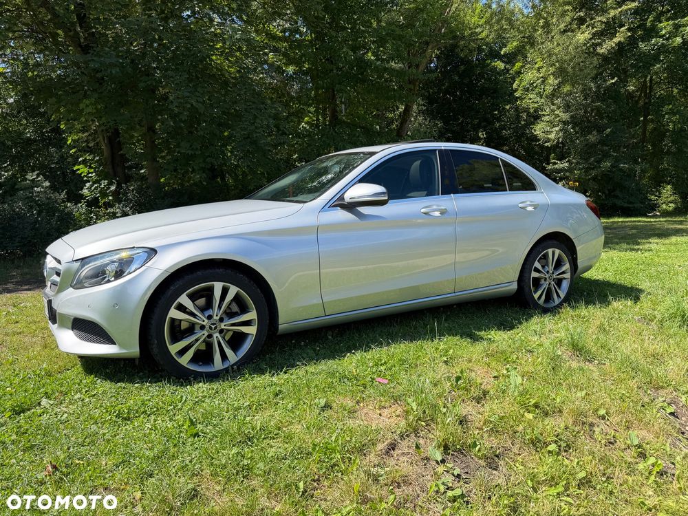 Mercedes-Benz Klasa C 200 9G-TRONIC Exclusive - 34