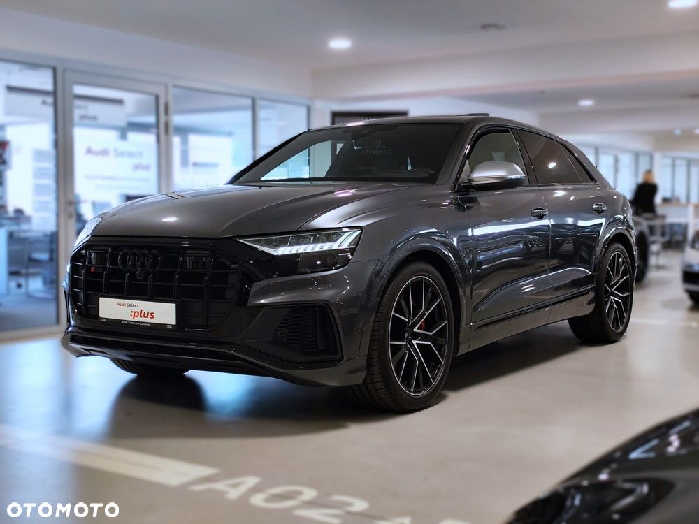 Audi SQ8 - 1