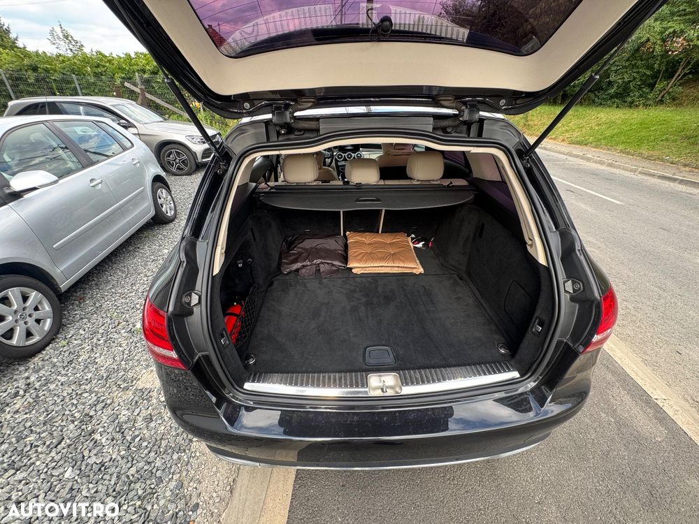 Mercedes-Benz C - 6