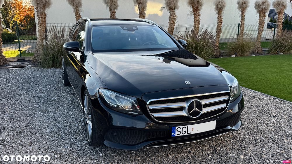 Mercedes-Benz Klasa E 220 d T 9G-TRONIC Avantgarde - 20