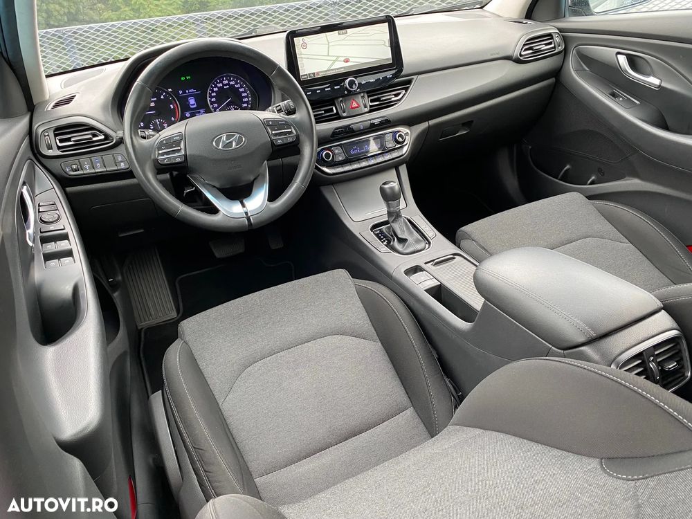 Hyundai i30 1.6 CRDI DCT Select - 5