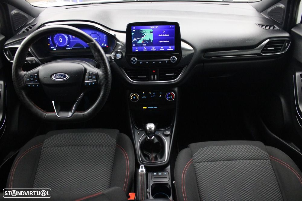 Ford Puma 1.0 EcoBoost MHEV ST-Line X Vivid Ruby Edition — fotografia 8