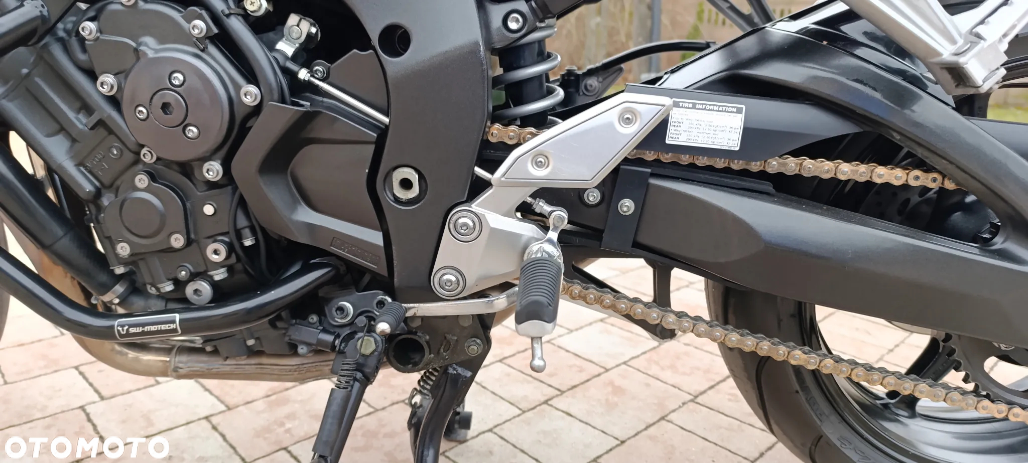 Yamaha FZ - 32