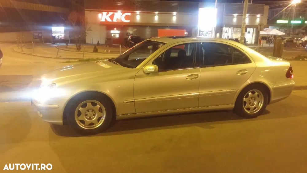 Mercedes-Benz E - 1