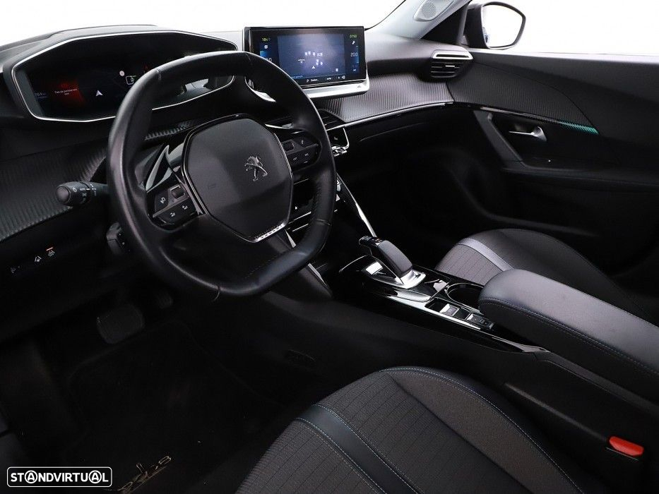 Peugeot e-2008 50 kWh Allure - 8