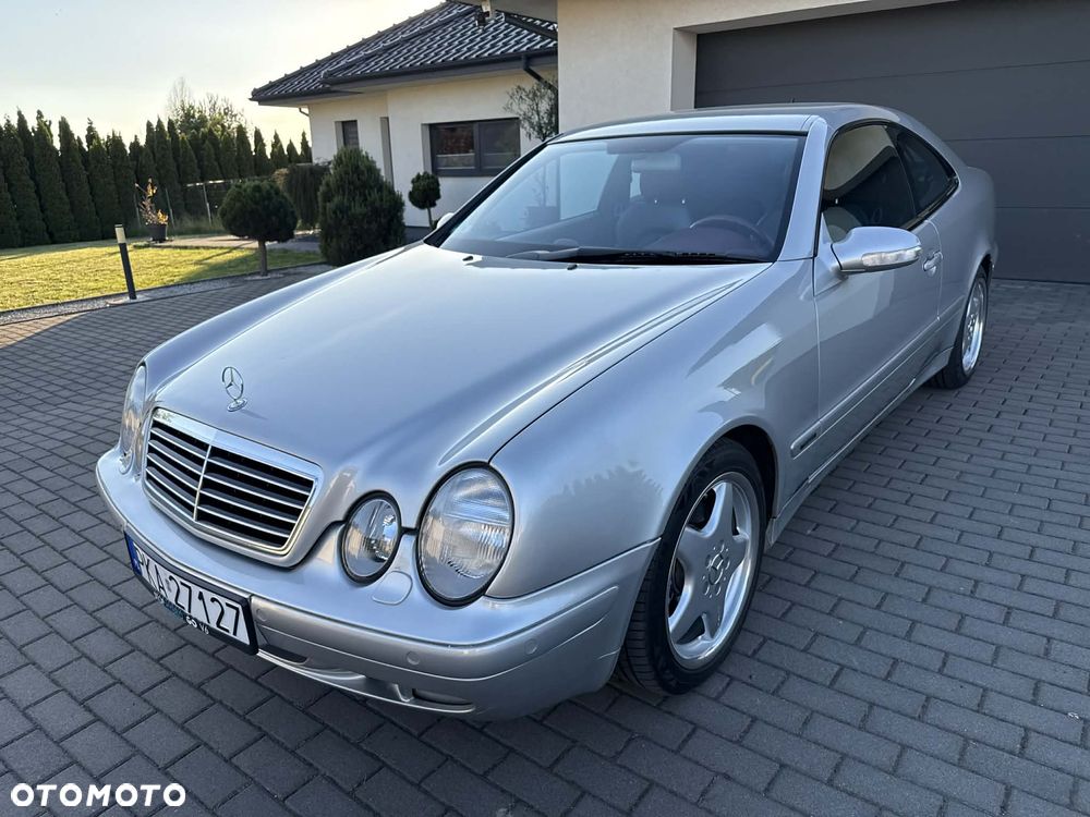 Mercedes-Benz CLK - 6