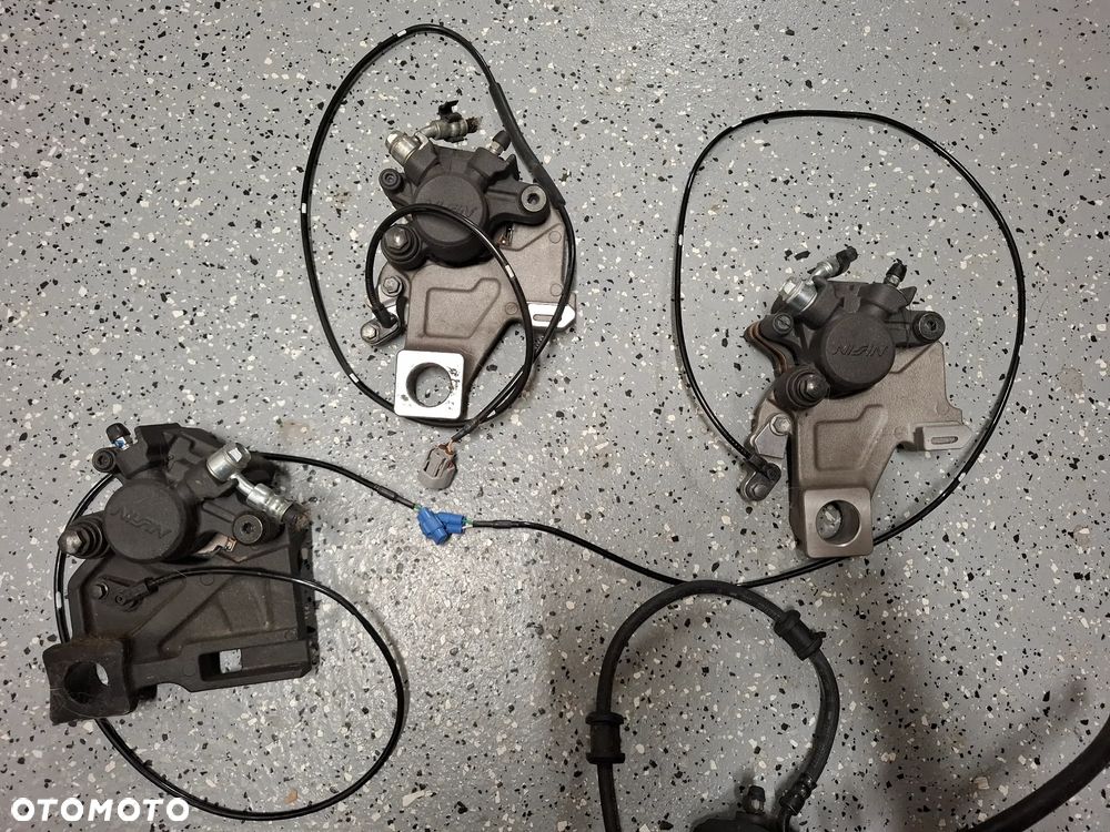 Suzuki GSXS 750 950 1000 zacisk czujnik abs - 3