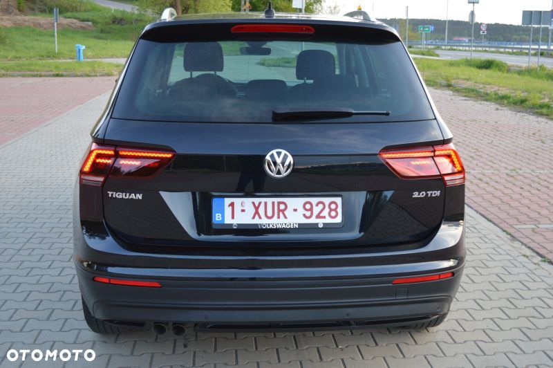 Volkswagen Tiguan - 14