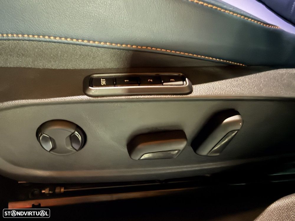 Cupra Formentor 1.4 e-Hybrid DSG VZ - 22