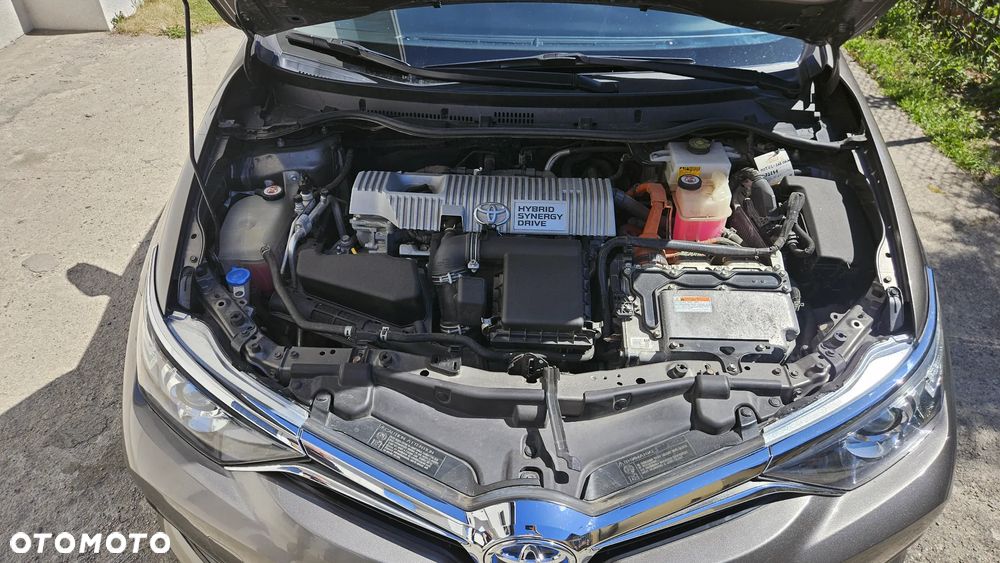 Toyota Auris Hybrid 135 Prestige - 17