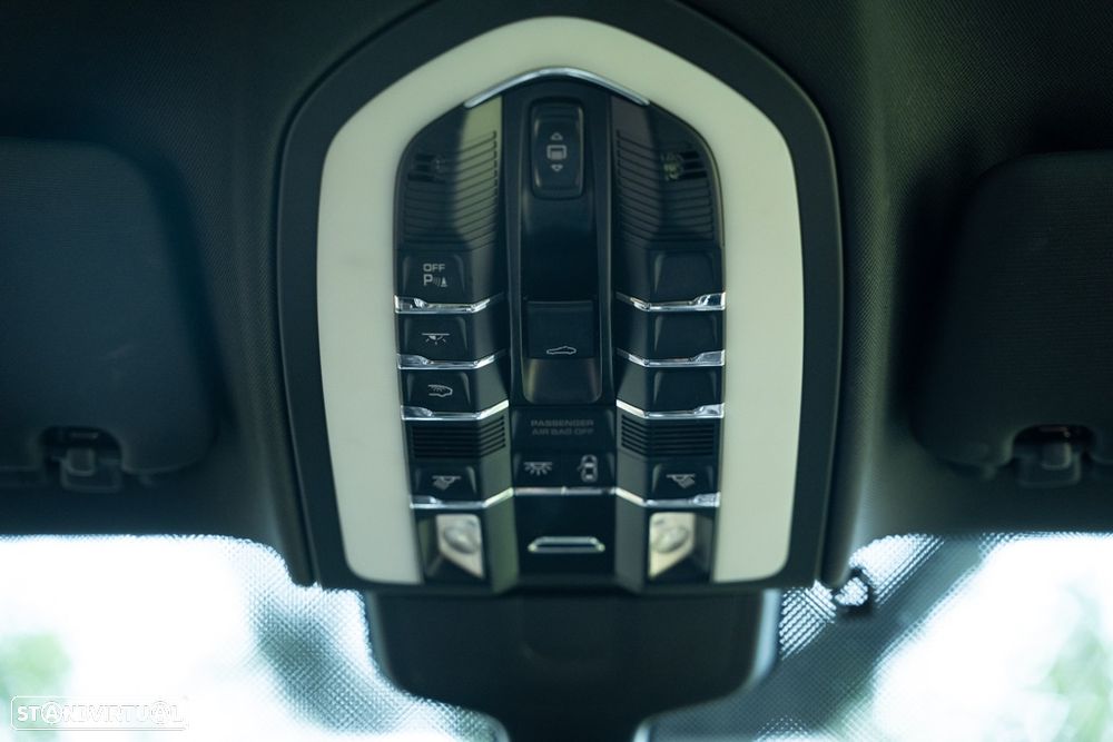 Porsche Cayenne 3.0 V6 - 17