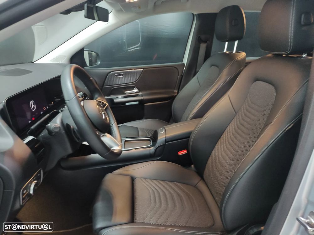 Mercedes-Benz B 180 d - 8