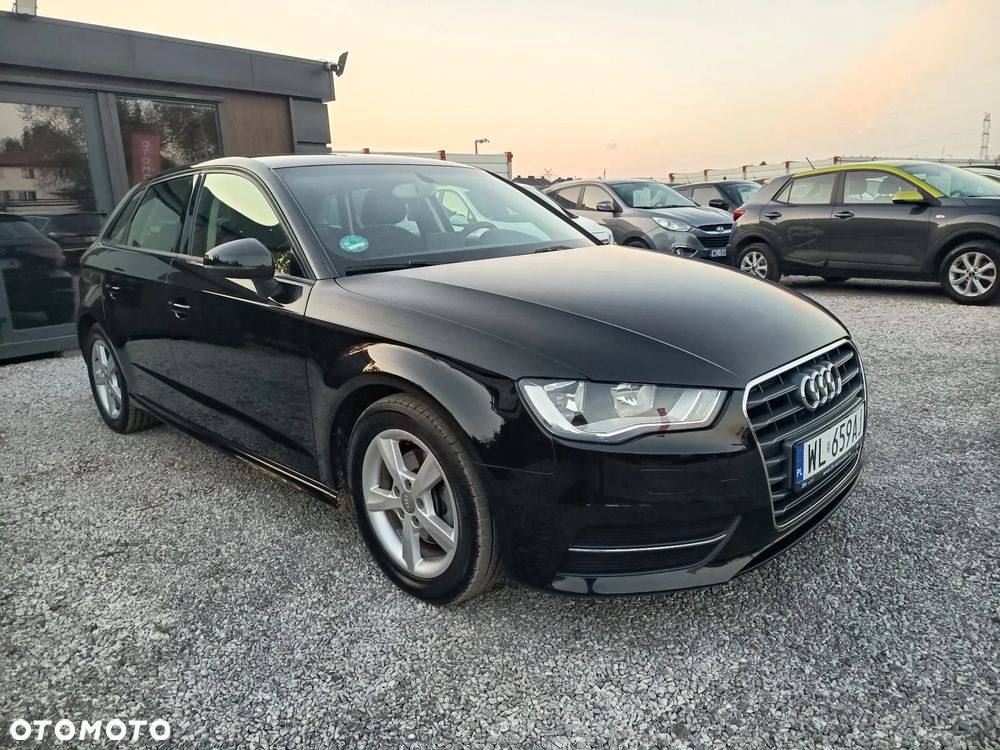 Audi A3 Sportback 1.6 TDI ultra Attraction - 8