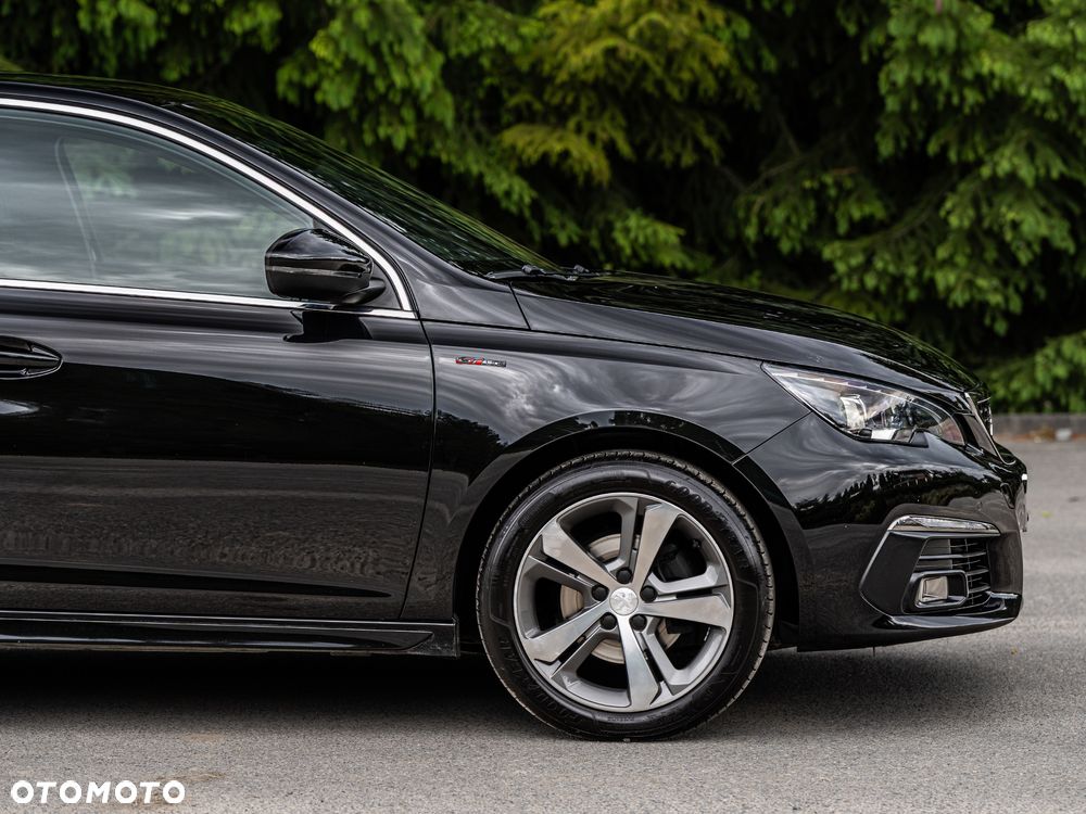 Peugeot 308 1.2 PureTech Allure S&S - 10