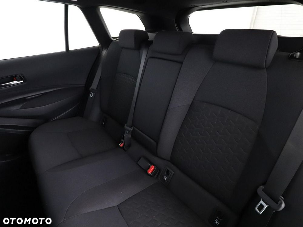 Toyota Corolla - 18