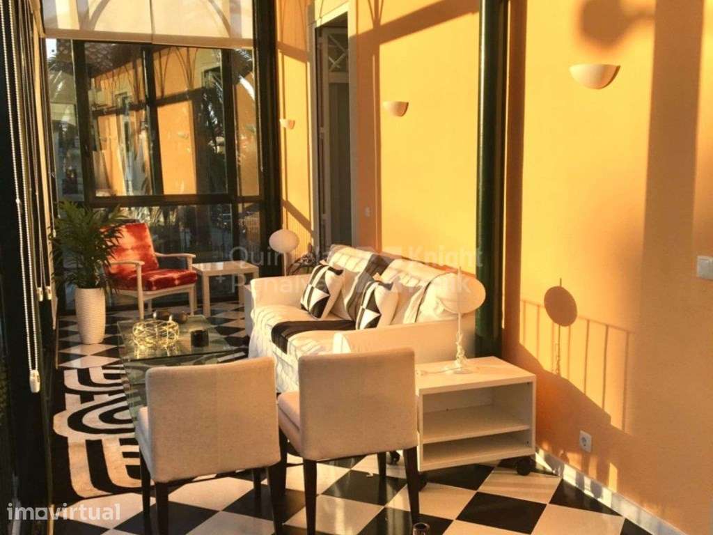 Apartamento T1 com vista mar para arrendamento em São João do Estoril - Grande imagem: 5/14