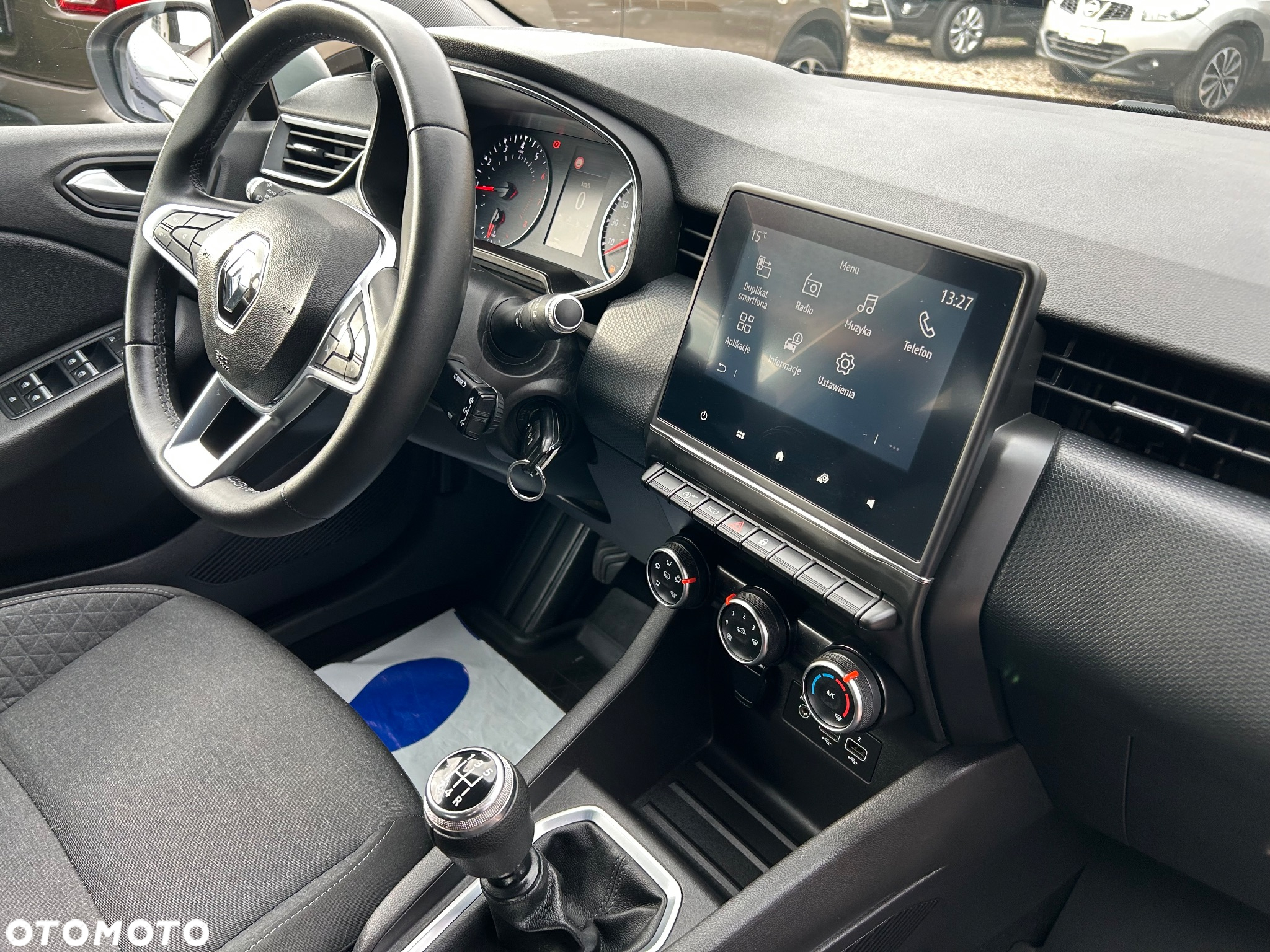 Renault Clio 1.0 TCe Zen - 29