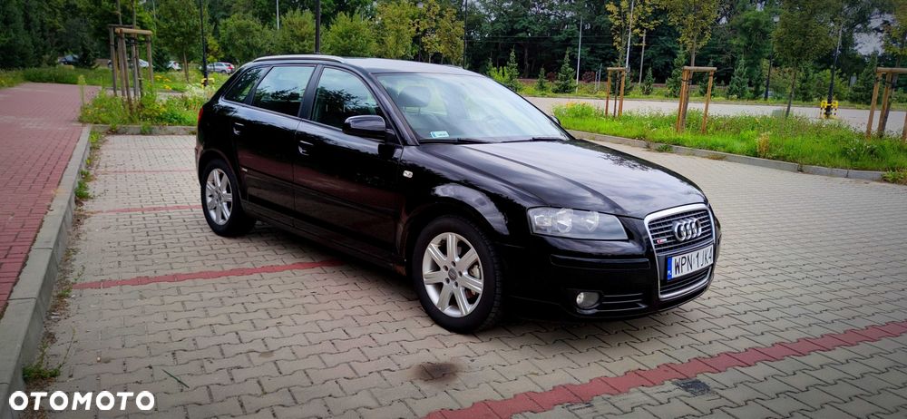 Audi A3 Sportback - 2