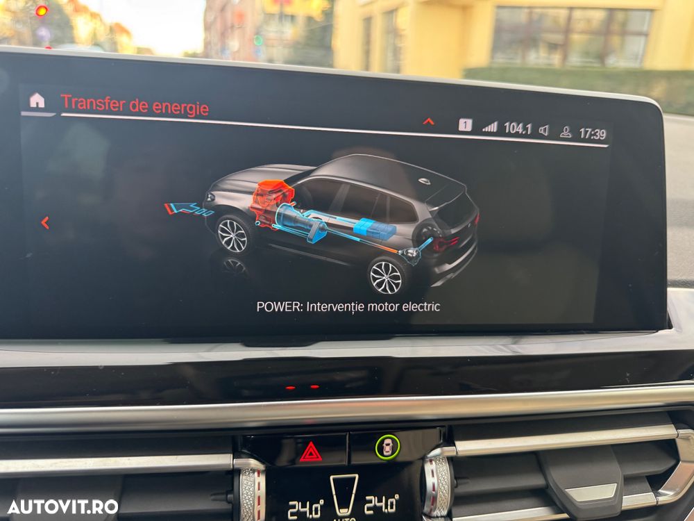 BMW X3 xDrive20d AT Luxury Line - 30