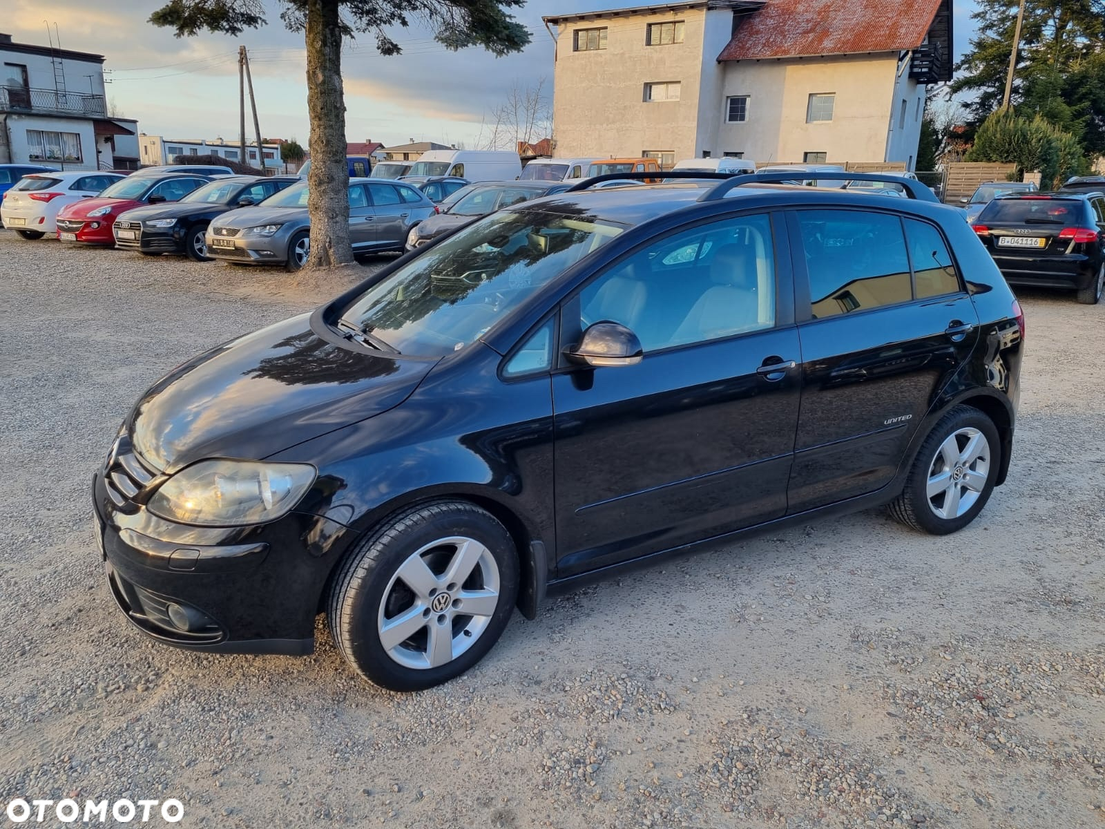 Volkswagen Golf Plus 1.9 TDI DPF United - 9