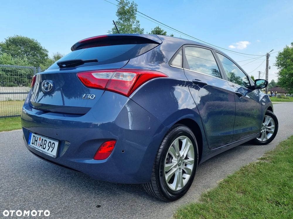 Hyundai i30 1.4 Premium - 12