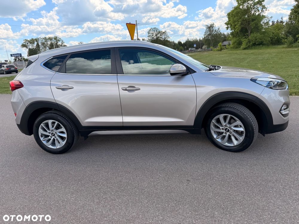 Hyundai Tucson blue 1.7 CRDi 2WD Passion - 10