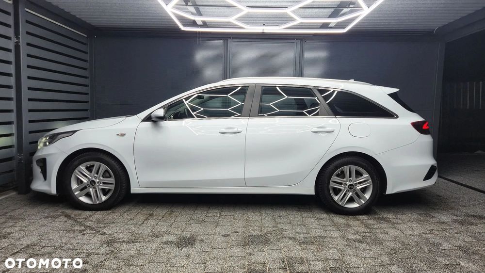 Kia Ceed 1.4 T-GDI DCT OPF Vision - 19