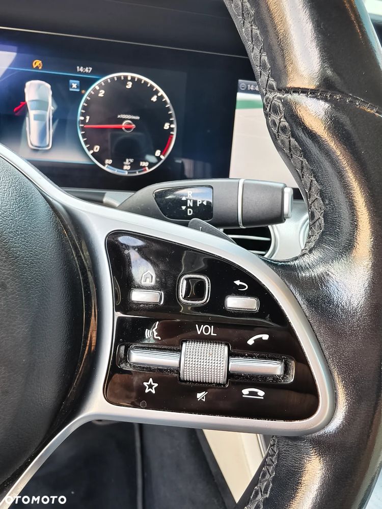 Mercedes-Benz Klasa E 300 d 9G-TRONIC Avantgarde - 28