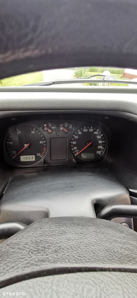 Volkswagen Transporter - 19