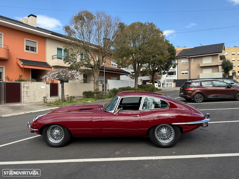 Jaguar E-Type - 5