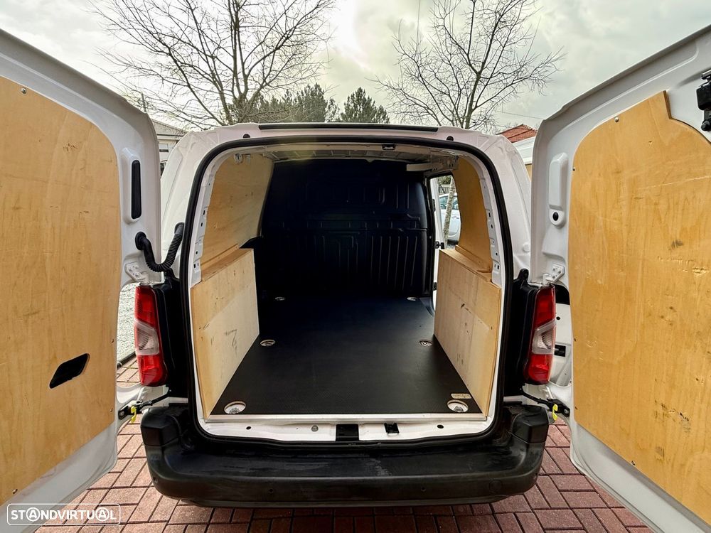 Citroën Berlingo Outro - 19