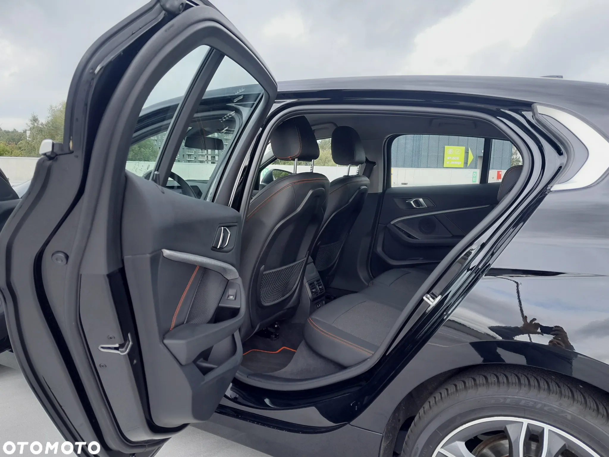 BMW Seria 1 118i Sport Line - 33