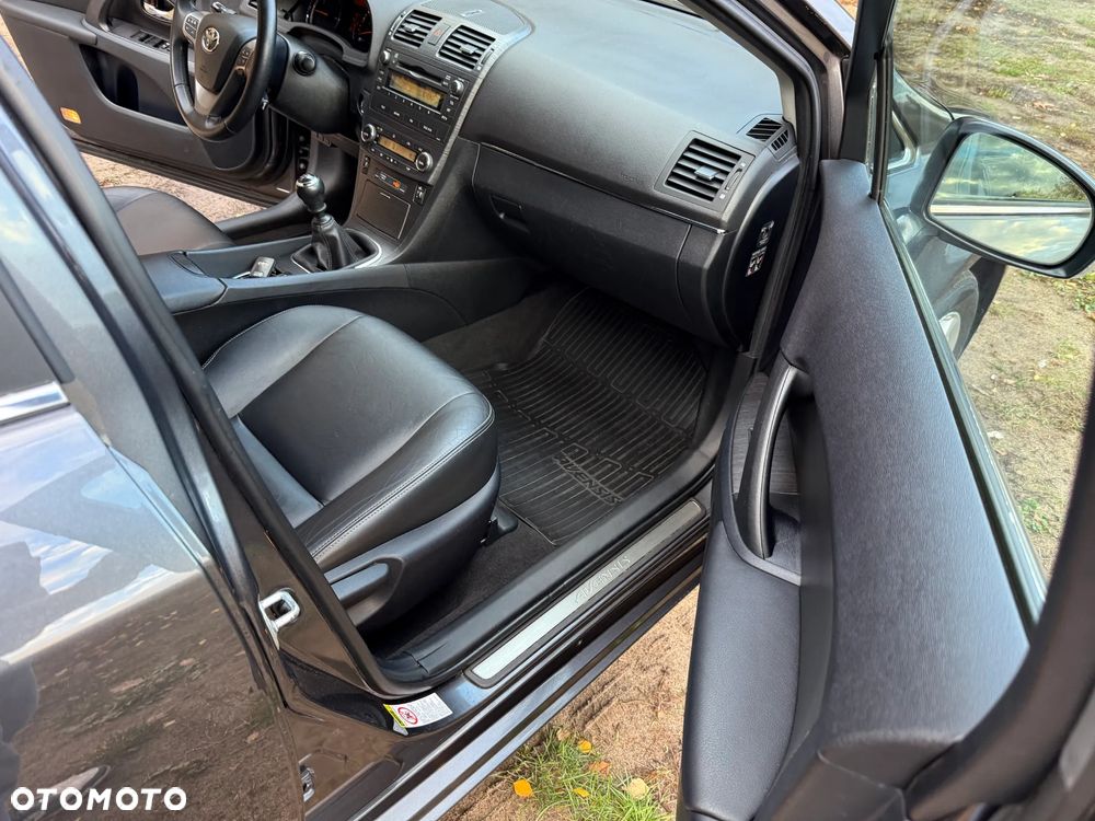 Toyota Avensis 1.8 Sol plus EU5 - 21